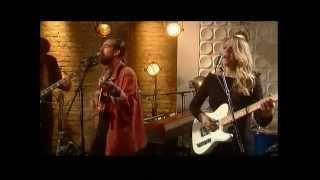 Slow Club - The Pieces (ITV Weekend Peformance)