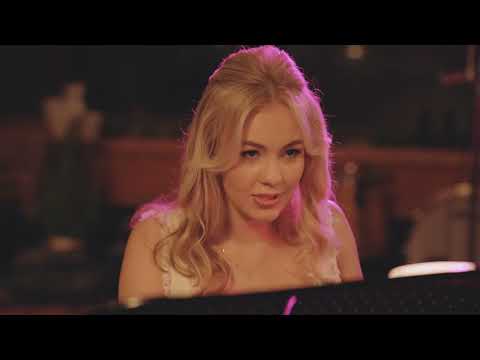 Anna Duboc Wuthering Heights (Official Music Video)