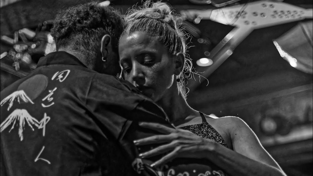 Video thumbnail for Delfina Pissani y Diego Valero (2/3)