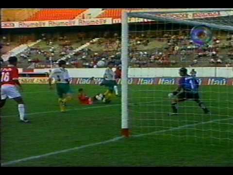 Internacional 1 x 2 Ypiranga