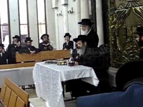 Shomrei EMunim Rebbe Of Yerushalayim Speaks To Talmud Torah Children - Chanukah 5773