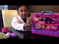 Maya S Pet Vet Show Playing With Doc McStuffins On The Go Pet Carrier Ep 3