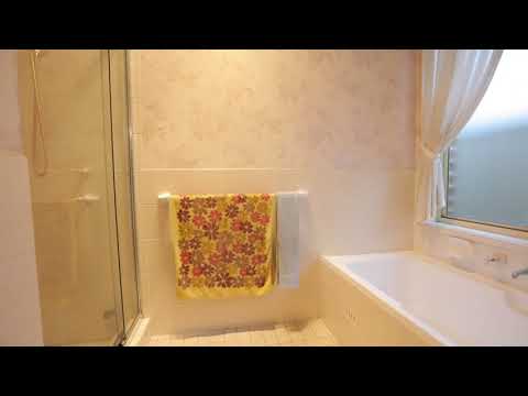 6 Hampton Cres Video