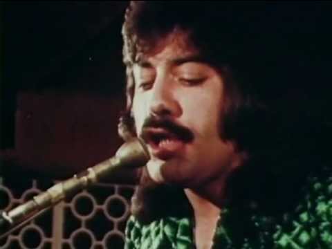 Tony Orlando & Dawn -  Tie a Yellow Ribbon  ( TOTP ) 1973