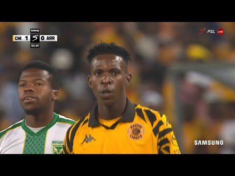 Kaizer Chiefs🔥youngster Thulani Touch Mabaso makes his Kaizer Chiefs🟡⚫️official debut✌️
