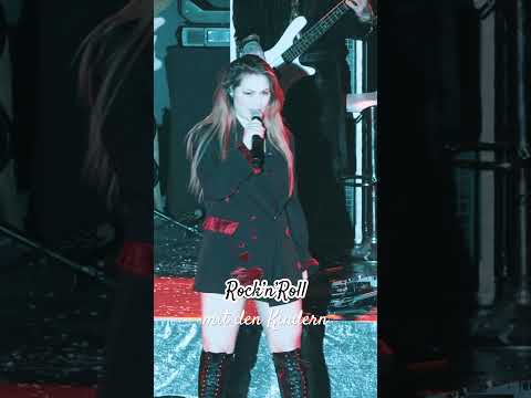 Ding inne Schnauze? Ding inne Schnauze. #live #knorkator #columbiahalle