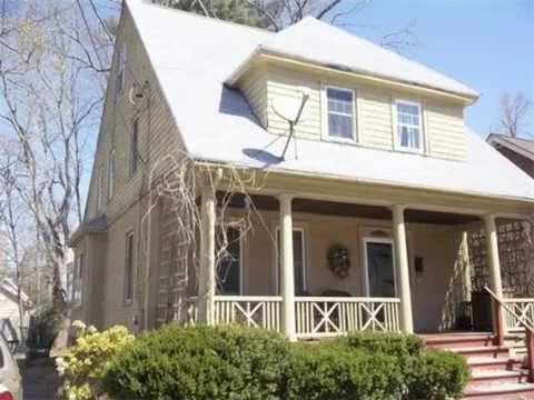 4 Bedroom Short Sale in Springfield, MA Listed by Don Thompson .