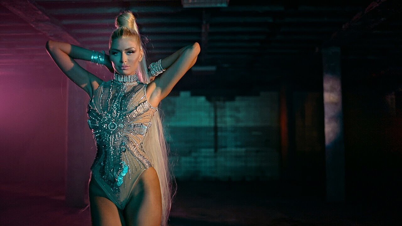 Sandra Obradovic ft. Ian Wolf — Milion