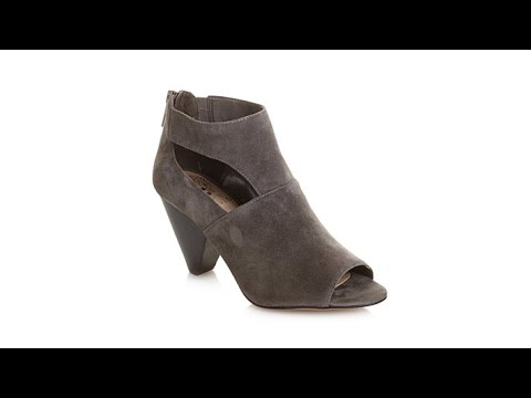 Vince Camuto "Endra" OpenToe Tailored Shootie