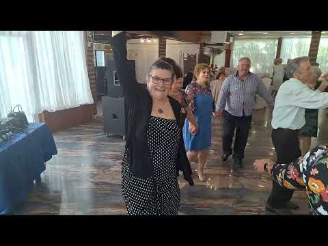 Horă de ziua  pensionarilor !