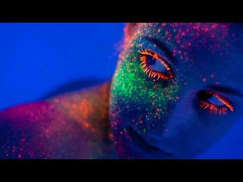 Avicii - You Make Me (Throttle Remix)