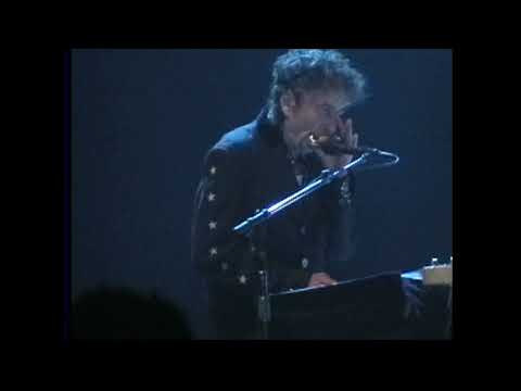 "Yet she’s true, like ice, like fire" Bob Dylan, Birmingham 21.11.2003. Love Minus Zero/ No Limit