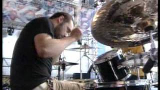 Linea77 01 Moka live 1 Maggio 2004