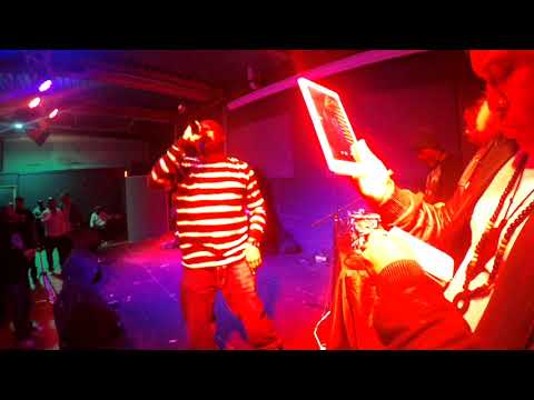 Pitty Bates & D.J.KAMAKAZE /RAW STATE HOUSE THROW BACK/ ROCK OUT