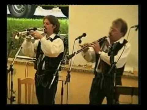 Die Mooskirchner Charly spielt auf live