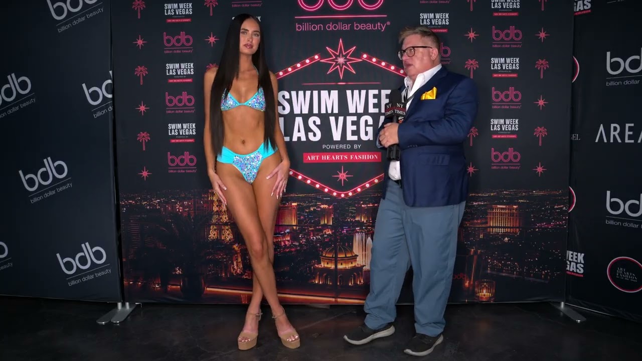 Model Theresa wearing Designer Berry Beachy at Art Hearts Fashion LV Swim Week
