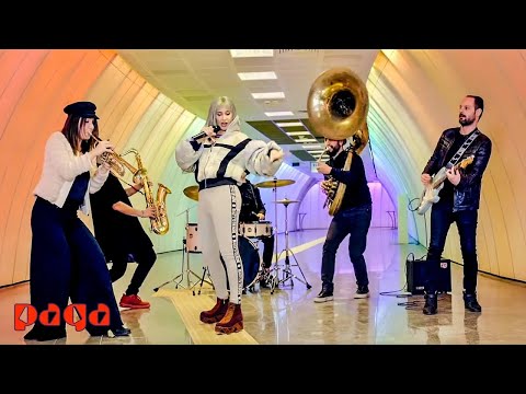 Gökçe - Hep Beraber Deliriyoruz