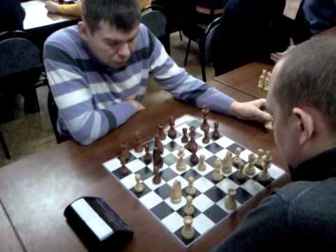 Mikhailov, Dmitry (2295) -  Kartsev, Evgeni (1995) Bryansk 2015