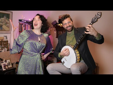 Down Yonder, She Never Told Her Love