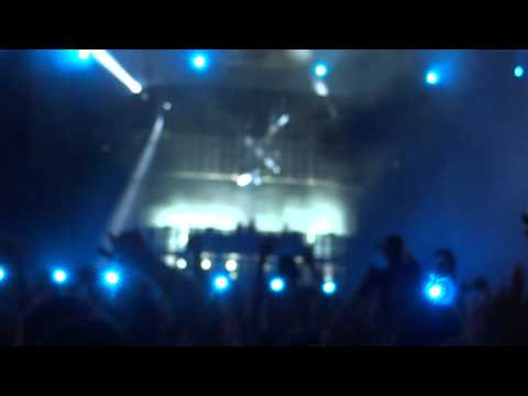 Swedish House Mafia - Milton Keynes Bowl PART 4 OF 6 (1080P)