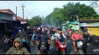 Download lagu putu singo padu .. mp3