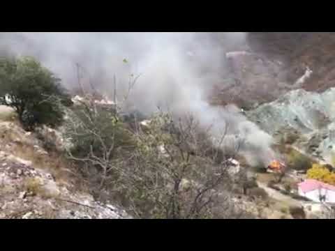 Քարվաճառ, Դադիվանքի մոտ, 12.11.2020 .մարդիկ հեծկլտալով, իրենց ձեռքերով վառում են ...