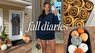INTROVERT DIARIES | halloween decorating, homegoods & prime day haul, & fall pumpkin cinnamon rolls
