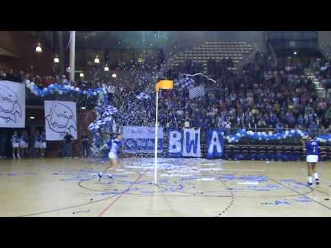 Het oplopen en voorstellen van OVVO/De Kroon : KIPPENVEL!