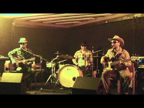 Jouly - Jouly - Zima (akusticky)