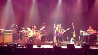 Jeff Beck  - There&#39;s No Other Me Feat. Joss Stone (Live @ The O2) 2010