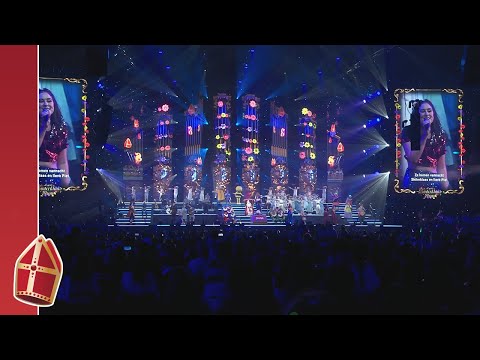 Sinterklaas en Lieve Piet | De Grote Sinterklaasshow 2022 | Studio 100 Kids