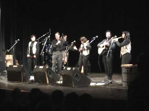 Las Voces Blancas - Indiecito Dormido