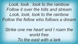 Barry Manilow - Look To The Rainbow Lyrics_1