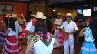 preview picture of video 'Guelaguetza  Oaxaqueña 2011 - Parte 2 , New Jersey'