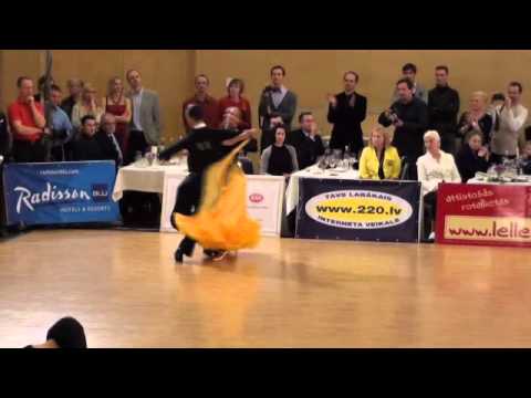 Latvian Standart Championship 2011 Edgars Līnis - Elīza Ancāne solo tango.wmv