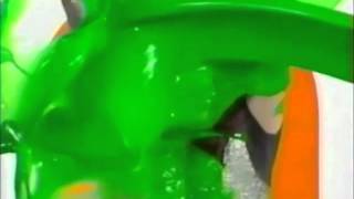 Miranda leva slime em comercial