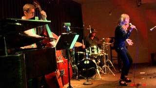 Giuseppe Vasapolli Jazz Solo at Beverly Hills - House of Music and Entertainment