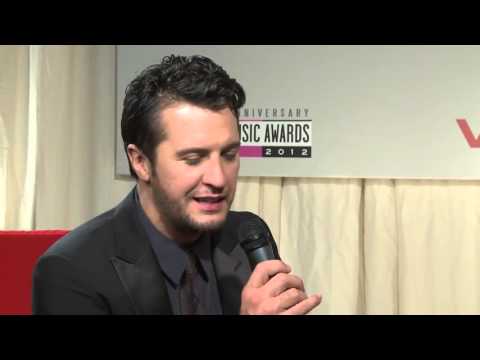 Thumbnail for Luke Bryan backstage AMA's by Luke Bryan