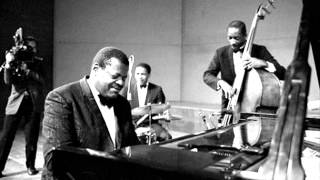 The Lamp Is Low (M. Ravel -De Rose) - Oscar Peterson Trio