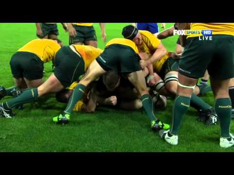 Quade Cooper knee to Richie McCaw's head