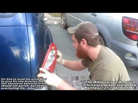 Tail Light Assembly Remove & Replace "How to" Chrysler Pt Cruiser