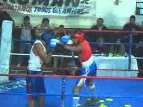 Luis Alberto "Lucho" Verón vs. Juan Simón Macaroff (amateur)