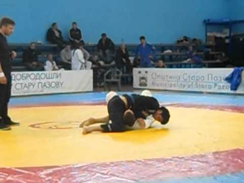 Serbian grappling championship 2012 - Damir Uglik(Constrictor) vs Milos Mladenovic [Gi]