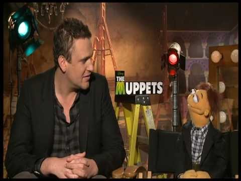 Interview with Jason Segel and Walter - The Muppets Movie