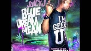 Juicy J - Geeked Up Off Them Bars [ Blue Dream &amp; Lean Mixtape ]