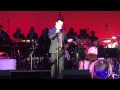 Mike Patton sings the Serge Gainsbourg song ...