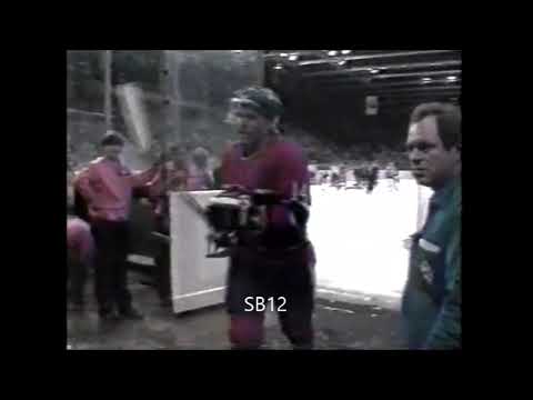 Montreal Canadiens vs Red Army (Line brawl) Sept. 18/1990