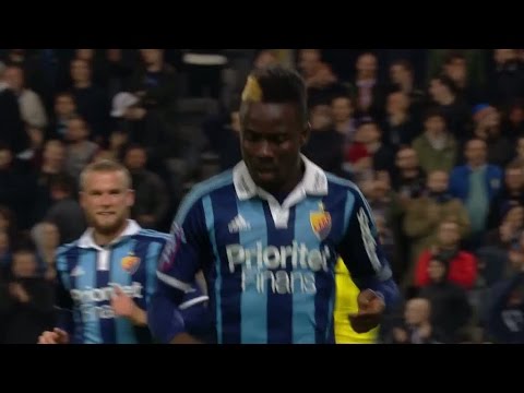 MÅL: Sam Johnsons klassavslut letar sig in i mål. - TV4 Sport