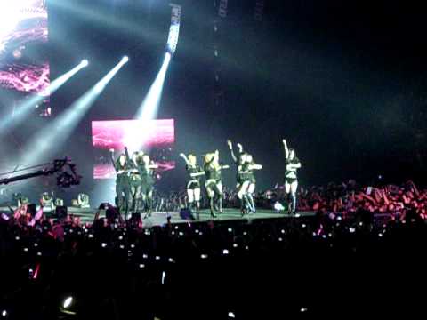 [120802] Music Bank in Paris -- Girl's Generation _ The Boys