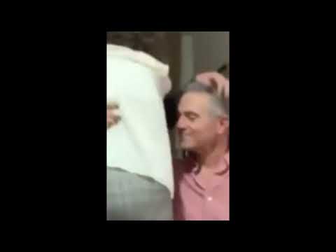 QUESTA SIGNORA STA PER RICEVERE UNA SORPRESA INDIMENTICABILE!!!